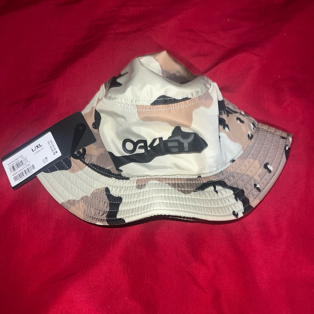 RARE - Oakley Camo Bucket Hat Boonie Tan Black - Size L/XL - NWT